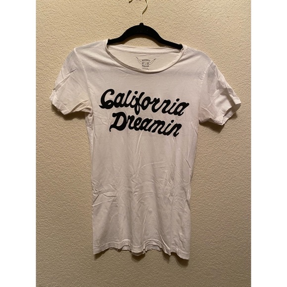 California Dreamin' White Tee - Picture 1 of 3